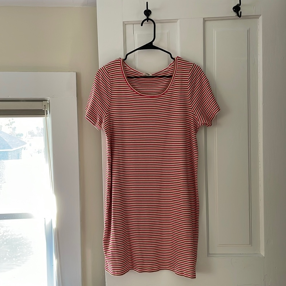 Madewell tan white and red striped tshirt dress